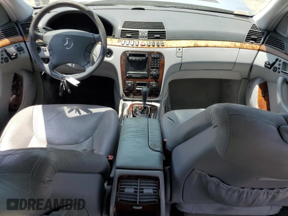 2000 Mercedes-Benz S 320/430/500 with VIN WDBNG75J4YA041795, listed as a Copart auction lot 62033745 with Not provided miles and Salvage title. Bid and sale history available at DreamBid. Image 8.