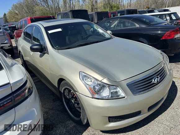 2007 Infiniti G35 Sedan Journey with VIN JNKBV61E47M704601, listed as a IAAI auction lot 42076694 with 148,667 mi miles. Bid and sale history available at carsss.com. Image 1.