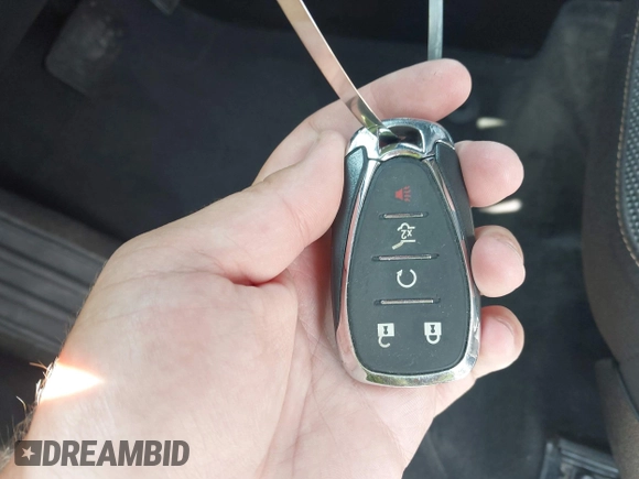 2020 Chevrolet Traverse LT Cloth with VIN 1GNEVGKW7LJ273511, listed as a IAAI auction lot 42366967 with 60,272 mi miles and . Bid and sale history available at DreamBid. Image 11.