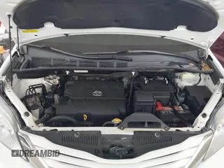2016 Toyota Sienna LE AAS with VIN 5TDKK3DC3GS706606, listed as a IAAI auction lot 41640543 with 201,316 mi miles. Bid and sale history available at carsss.com. Image 10.