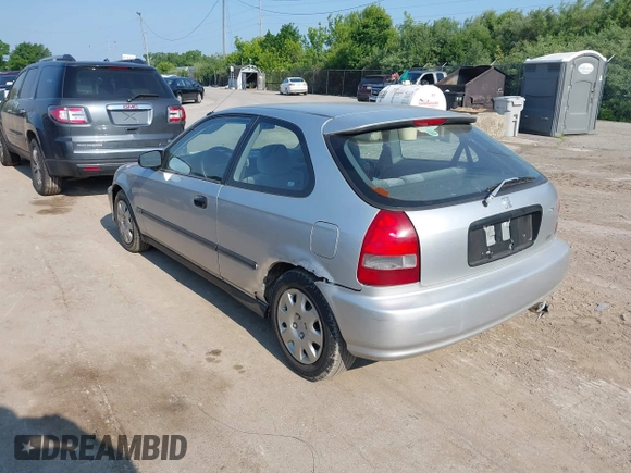 2000 Honda Civic DX z VIN 2HGEJ644XYH107942, wystawiony jako IAAI lot #42456676 z przebiegiem 207 275 mil mil oraz . Historia ofert i sprzedaży dostępna na DreamBid. Obrazek 3.