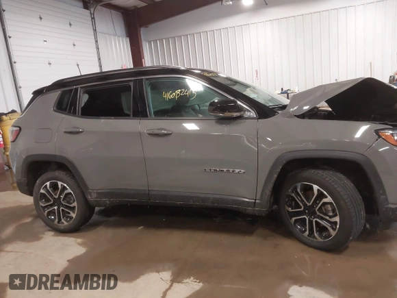 2022 Jeep Compass High Altitude with VIN 3C4NJDCB3NT144370, listed as a IAAI auction lot 41608243 with 20,610 mi miles and . Bid and sale history available at DreamBid. Image 13.