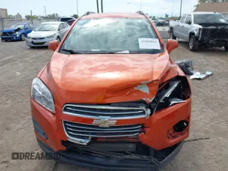 2016 Chevrolet Trax LT z VIN KL7CJPSB3GB642774, wystawiony jako IAAI lot #41800884 z przebiegiem 88 510 mil mil oraz . Historia ofert i sprzedaży dostępna na DreamBid. Obrazek 6.