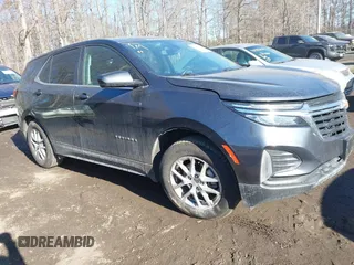 2022 Chevrolet Equinox LT z VIN 2GNAXUEV1N6134744, wystawiony jako IAAI lot #41423896 z przebiegiem 59 246 mil mil oraz . Historia ofert i sprzedaży dostępna na DreamBid. Obrazek 1.