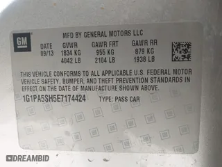 2014 Chevrolet Cruze LS with VIN 1G1PA5SH5E7174424, listed as a IAAI auction lot 41696133 with 126,802 mi miles. Bid and sale history available at carsss.com. Image 9.