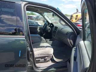 2004 Ford Explorer XLT with VIN 1FMDU73K14ZA21870, listed as a IAAI auction lot 42289788 with 151,829 mi miles and . Bid and sale history available at DreamBid. Image 5.