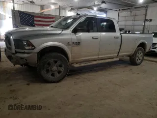2018 Ram 3500 SLT with VIN 3C63R3HL6JG423138, listed as a Copart auction lot 43738355 with 171,592 mi miles and Salvage Title. Bid and sale history available at carsss.com. Image 1.