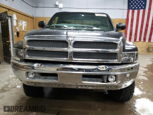 2001 Dodge Ram 2500 with VIN 3B7KF23Z11G219799, listed as a Copart auction lot 41540945 with 331,564 mi miles and Clean Title. Bid and sale history available at carsss.com. Image 5.