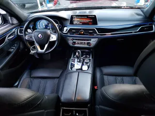 2017 BMW 7 Series ALPINA B7 xDrive with VIN WBA7F2C52HG543785, listed as a Copart auction lot 74474053 with 46,658 mi miles. Bid and sale history available at carsss.com. Image 8.