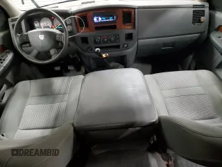 2006 Dodge 3500 SLT z VIN 3D7LX38C06G242855, wystawiony jako Copart lot #50630325 z przebiegiem 208 246 mil mil oraz Czysty tytuł • Clean title. Historia ofert i sprzedaży dostępna na DreamBid. Obrazek 8.