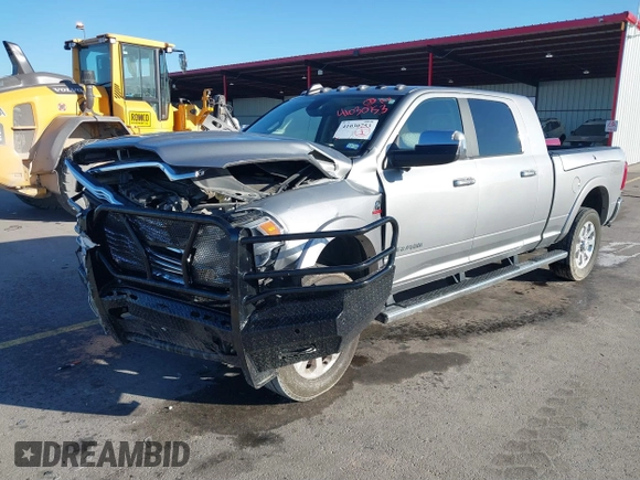 2019 Ram 2500 Laramie with VIN 3C6UR5NL5KG701954, listed as a IAAI auction lot 41030753 with 183,756 mi miles. Bid and sale history available at carsss.com. Image 2.
