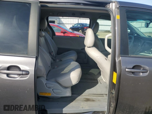 2011 Toyota Sienna LE AAS with VIN 5TDKK3DC8BS036611, listed as a Copart auction lot 51738305 with 0 mi miles and Salvage Title. Bid and sale history available at carsss.com. Image 11.