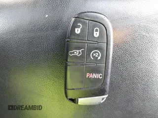 2019 Jeep Grand Cherokee Limited с VIN 1C4RJFBG9KC704345, выставлен на аукционе IAAI как лот 38824702 с пробегом Не указан миль и . История ставок и продаж доступна на DreamBid. Изображение 11.
