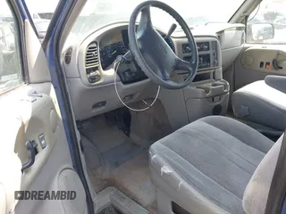 1997 Chevrolet Astro z VIN 1GNDM19W8VB208911, wystawiony jako IAAI lot #42484463 z przebiegiem 201 449 mil mil oraz . Historia ofert i sprzedaży dostępna na DreamBid. Obrazek 5.