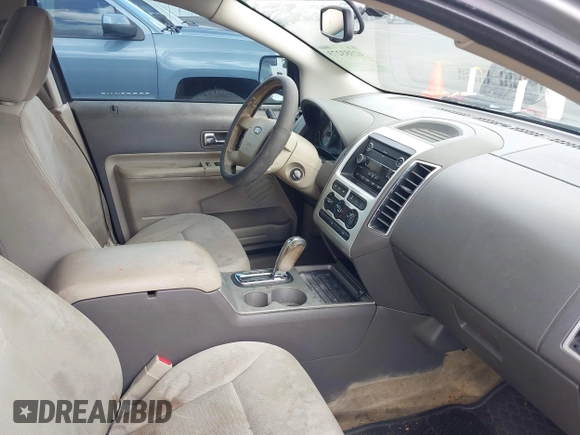 2008 Ford Edge SEL z VIN 2FMDK38C28BA26875, wystawiony jako IAAI lot #42353273 z przebiegiem 232 334 mil mil oraz . Historia ofert i sprzedaży dostępna na DreamBid. Obrazek 5.
