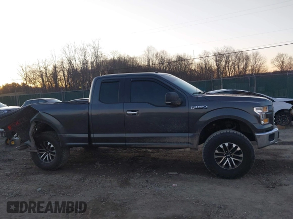2016 Ford F-150 XLT with VIN 1FTFX1EF3GFB20231, listed as a IAAI auction lot 41757297 with 147,852 mi miles. Bid and sale history available at carsss.com. Image 13.