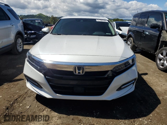 2018 Honda Accord Touring z VIN 1HGCV3F93JA011514, wystawiony jako Copart lot #51708765 z przebiegiem 101 202 mil mil oraz Szkoda całkowita • Salvage title. Historia ofert i sprzedaży dostępna na DreamBid. Obrazek 5.