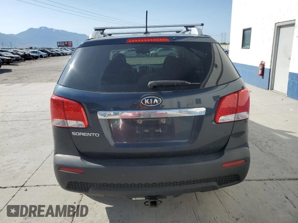 2013 Kia Sorento LX with VIN 5XYKTDA69DG316975, listed as a Copart auction lot 59743545 with 162,217 mi miles and Clean title. Bid and sale history available at DreamBid. Image 6.