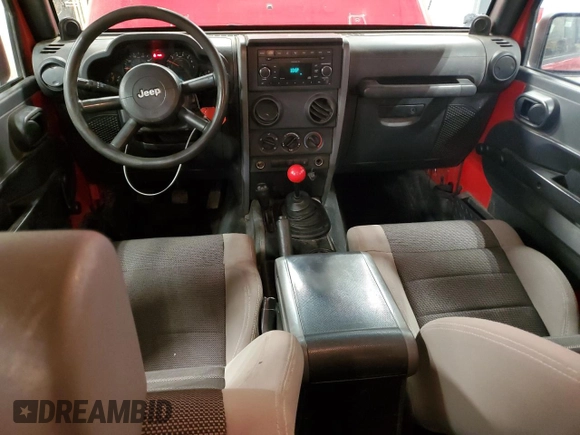 2007 Jeep Wrangler Unlimited X with VIN 1J4GA39197L152130, listed as a Copart auction lot 55254265 with 298,621 mi miles and Clean title. Bid and sale history available at DreamBid. Image 8.