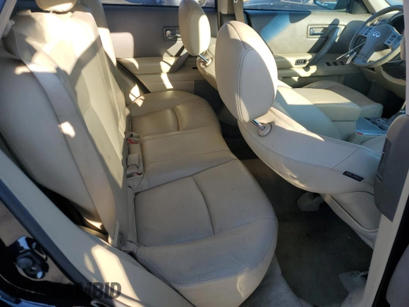 2006 Infiniti FX z VIN JNRAS08W46X203108, wystawiony jako Copart lot #46704545 z przebiegiem 150 293 mil mil oraz Szkoda całkowita • Salvage title. Historia ofert i sprzedaży dostępna na DreamBid. Obrazek 11.