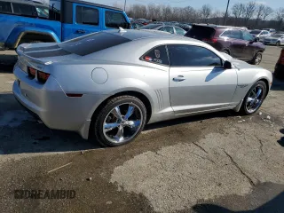2012 Chevrolet Camaro 2LT with VIN 2G1FC1E34C9149766, listed as a Copart auction lot 86381384 with 131,575 mi miles and Non repairable. Bid and sale history available at DreamBid. Image 3.