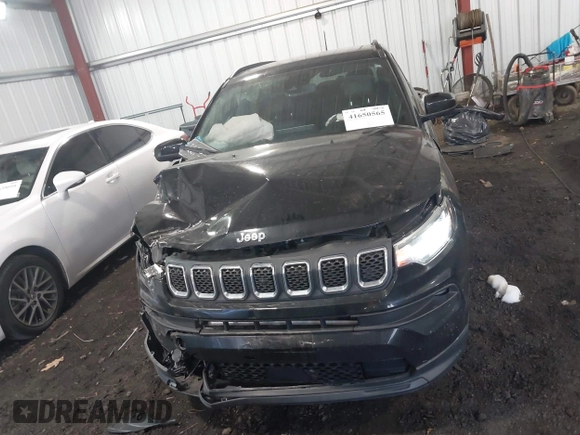 2023 Jeep Compass Latitude with VIN 3C4NJDBN4PT502817, listed as a IAAI auction lot 41650565 with 16,796 mi miles and . Bid and sale history available at DreamBid. Image 12.