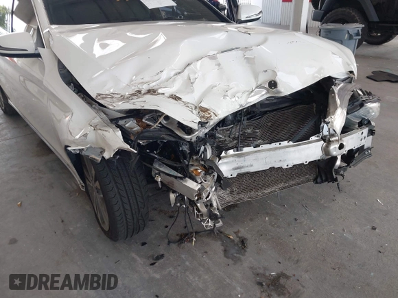 2018 Mercedes-Benz C 300 with VIN WDDWF4JBXJR407116, listed as a IAAI auction lot 42392862 with 66,182 mi miles and . Bid and sale history available at DreamBid. Image 6.