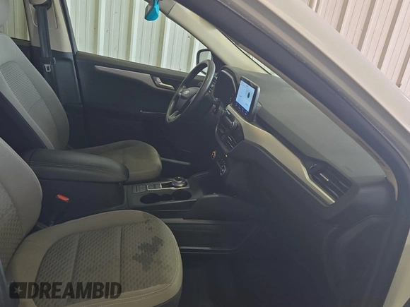 2020 Ford Escape SE with VIN 1FMCU9G68LUB25725, listed as a IAAI auction lot 42773960 with 91,597 mi miles and . Bid and sale history available at DreamBid. Image 10.