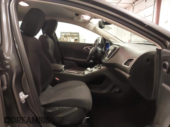 2015 Chrysler 200 Limited with VIN 1C3CCCAB0FN607876, listed as a IAAI auction lot 41882675 with 136,146 mi miles. Bid and sale history available at carsss.com. Image 5.