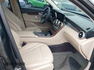 2022 Mercedes-Benz GLC 300 z VIN W1N0G8EB9NG024549, wystawiony jako IAAI lot #41870047 z przebiegiem 88 269 mil mil oraz . Historia ofert i sprzedaży dostępna na DreamBid. Obrazek 5.