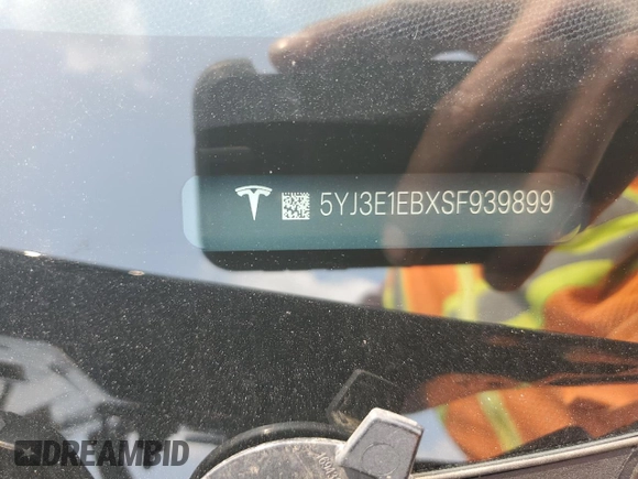 2025 Tesla Model 3 Long Range with VIN 5YJ3E1EBXSF939899, listed as a Copart auction lot 58074545 with Not provided miles and Salvage title. Bid and sale history available at DreamBid. Image 13.