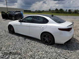 2018 Alfa Romeo Giulia Ti Sport with VIN ZARFAECN0J7597838, listed as a Copart auction lot 47893803 with 54,170 mi miles. Bid and sale history available at carsss.com. Image 2.