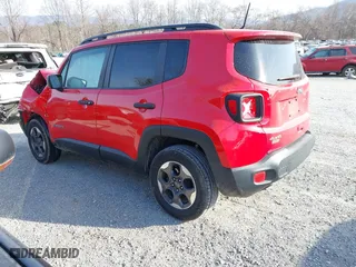 2018 Jeep Renegade Sport with VIN ZACCJBAB4JPJ63846, listed as a IAAI auction lot 41779614 with 66,725 mi miles. Bid and sale history available at carsss.com. Image 3.