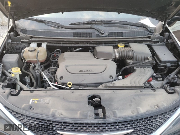 2021 Chrysler Voyager LXi with VIN 2C4RC1DG7MR538864, listed as a Copart auction lot 82931624 with 97,819 mi miles and Salvage Title. Bid and sale history available at DreamBid. Image 13.