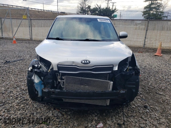 2018 Kia Soul with VIN KNDJN2A29J7549187, listed as a Copart auction lot 49444625 with 69,631 mi miles and Salvage Title. Bid and sale history available at DreamBid. Image 5.