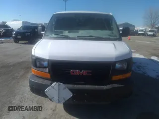 2012 GMC Savana Cargo Van with VIN 1GTW7FCA3C1187424, listed as a IAAI auction lot 41315441 with 533,354 mi miles. Bid and sale history available at carsss.com. Image 12.