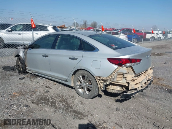 2019 Hyundai Sonata SEL with VIN 5NPE34AF3KH795543, listed as a IAAI auction lot 41794340 with Not Provided miles and . Bid and sale history available at DreamBid. Image 3.