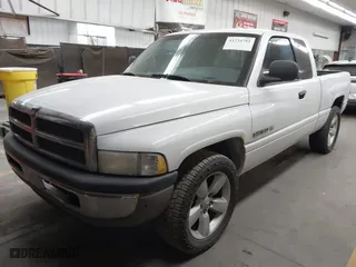 2001 Dodge Ram 1500 with VIN 3B7HC13Y41G741119, listed as a IAAI auction lot 41734781 with 1 mi miles. Bid and sale history available at carsss.com. Image 2.