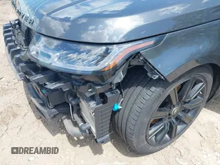 2018 Land Rover Range Rover Sport HSE z VIN SALWR2RK6JA800452, wystawiony jako IAAI lot #42160207 z przebiegiem 104 795 mil mil oraz . Historia ofert i sprzedaży dostępna na DreamBid. Obrazek 17.