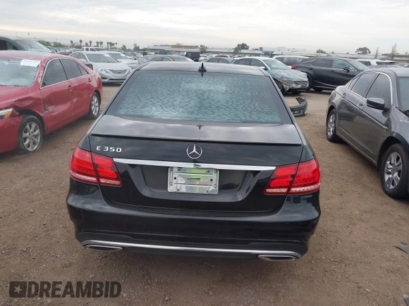 2014 Mercedes-Benz E 350 Sport z VIN WDDHF5KB2EA978715, wystawiony jako IAAI lot #41698539 z przebiegiem 181 285 mil mil oraz . Historia ofert i sprzedaży dostępna na DreamBid. Obrazek 17.