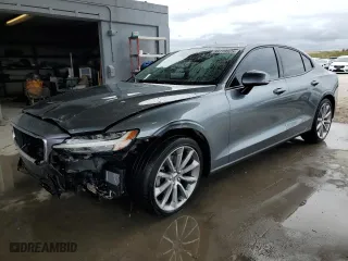 2019 Volvo S60 Momentum with VIN 7JR102FK3KG003852, listed as a Copart auction lot 88770525 with 89,455 mi miles and Non Repairable. Bid and sale history available at carsss.com. Image 1.