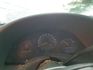 1998 Chevrolet Lumina LS with VIN 2G1WL52M2W1137056, listed as a Copart auction lot 74222044 with 179,699 mi miles and Salvage Title. Bid and sale history available at DreamBid. Image 9.