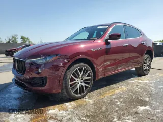 2017 Maserati Levante with VIN ZN661XUS9HX226969, listed as a Copart auction lot 52511145 with 35,559 mi miles and Salvage Title. Bid and sale history available at carsss.com. Image 1.