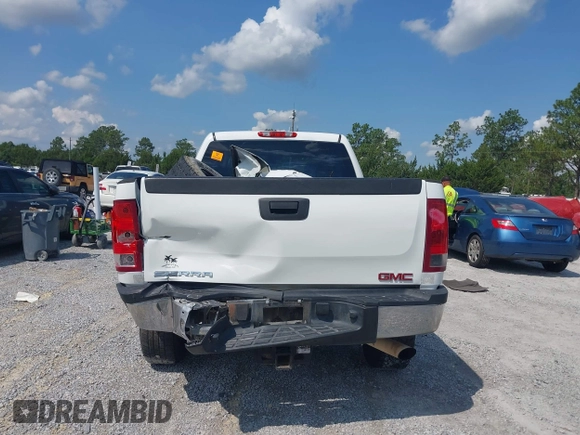 2012 GMC Sierra 2500HD with VIN 1GT11ZCG0CF194948, listed as a IAAI auction lot 42388334 with Not provided miles and . Bid and sale history available at DreamBid. Image 15.