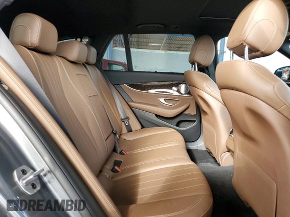 2019 Mercedes-Benz E 450 with VIN WDDZH6JB3KA561931, listed as a Copart auction lot 48417825 with 38,561 mi miles and Salvage Title. Bid and sale history available at DreamBid. Image 11.