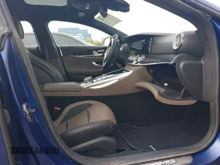 2021 Mercedes-Benz AMG GT 43 z VIN W1K7X5KBXMA038329, wystawiony jako IAAI lot #42193071 z przebiegiem 49 912 mil mil oraz . Historia ofert i sprzedaży dostępna na DreamBid. Obrazek 5.