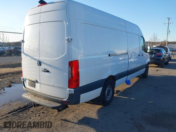 2020 Mercedes-Benz Sprinter Cargo with VIN W1W4ECHY6LT036958, listed as a IAAI auction lot 41502902 with 196,218 mi miles. Bid and sale history available at carsss.com. Image 4.