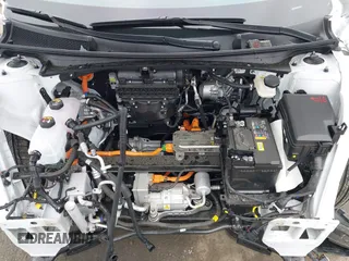 2024 Hyundai Ioniq 5 Limited z VIN KM8KR4DE8RU341059, wystawiony jako IAAI lot #42172937 z przebiegiem 3 480 mil mil oraz . Historia ofert i sprzedaży dostępna na DreamBid. Obrazek 10.