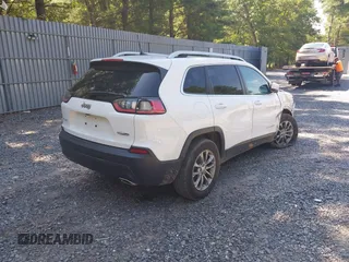 2021 Jeep Cherokee Latitude Lux with VIN 1C4PJMMX9MD223467, listed as a IAAI auction lot 40247430 with 67,991 mi miles and . Bid and sale history available at carsss.com. Image 4.