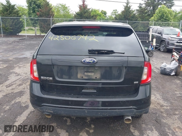 2014 Ford Edge SE with VIN 2FMDK4GC3EBA00739, listed as a IAAI auction lot 42506742 with 142,355 mi miles and . Bid and sale history available at DreamBid. Image 16.